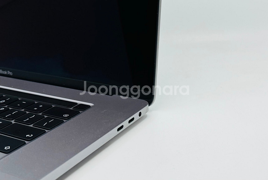 맥북프로 16인치 그레이 터치바 i9/16GB/SSD ...--4