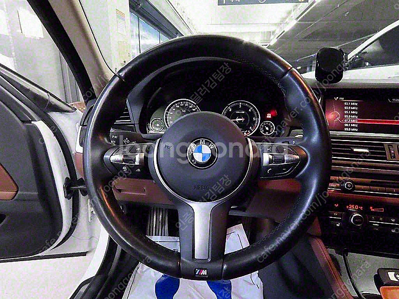 BMW 5시리즈 (F10) 520d M 에어로다이나믹 ...--7
