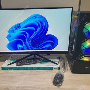 i5-11400, rx6600, 32gb램, ssd 1tb+ hdd 2tb 중고컴퓨터 모니터세트 팝니다.