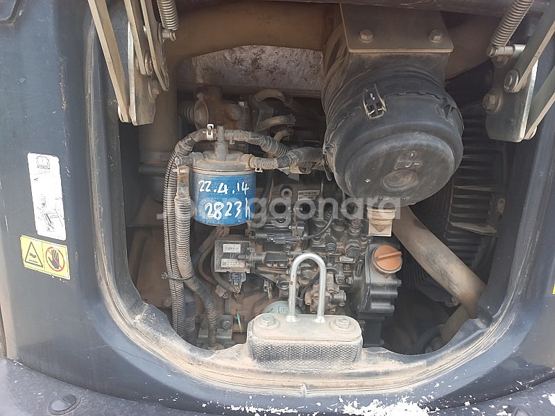 중고미니굴삭기 히타치 ZX30 17년식 2982가동시간...--6