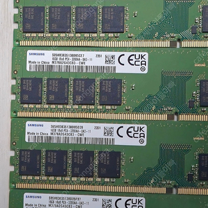 데스크탑용 삼성 DDR4 3200 16G 2개 / 삼성 DDR4 2666 16G 2개 / 삼성 DDR4 3200 8G 2개 (서울)