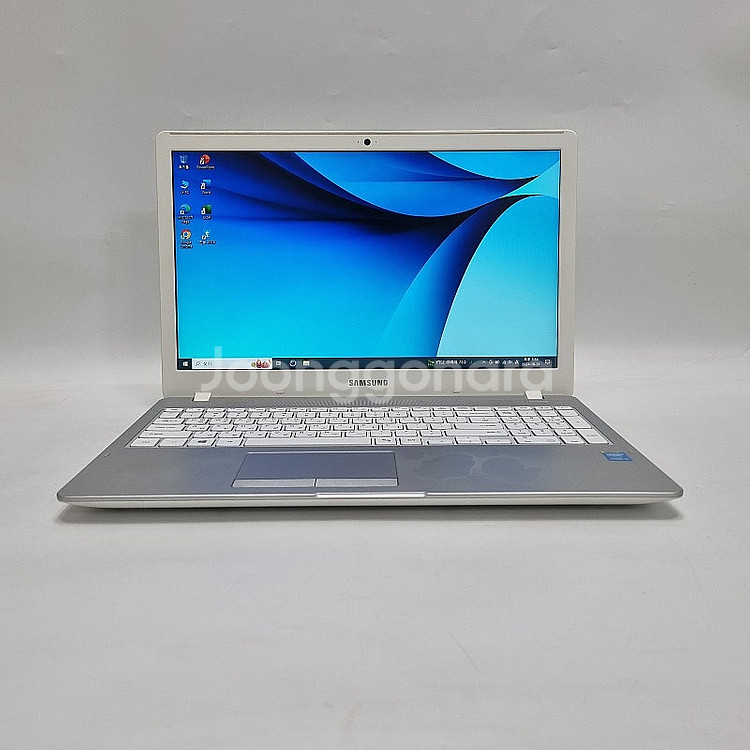 9삼성노트북 인텔Core 15형/큰화면/SSD/화이트--0