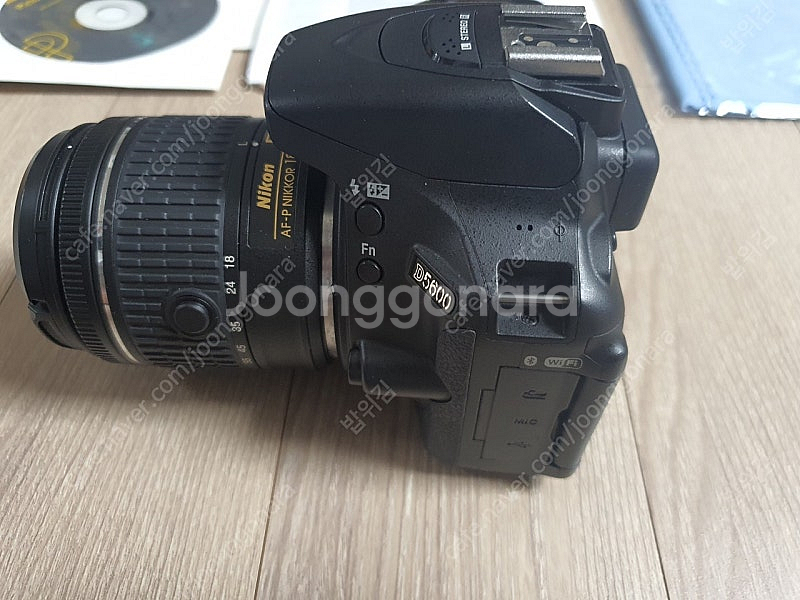니콘 dslr d5600+18-55mm 렌즈 세트--5