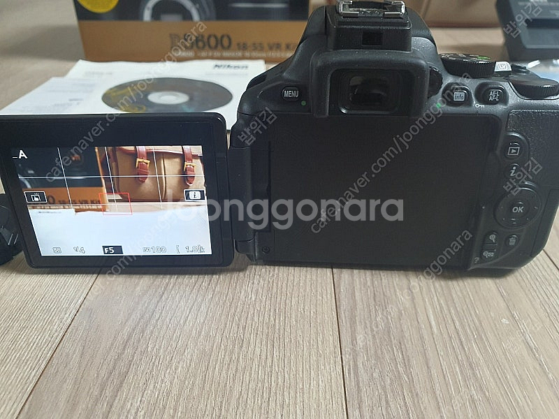 니콘 dslr d5600+18-55mm 렌즈 세트--7