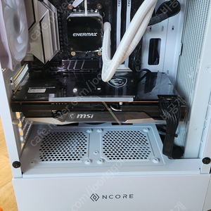 rx6800 그래픽카드 판매합니다.