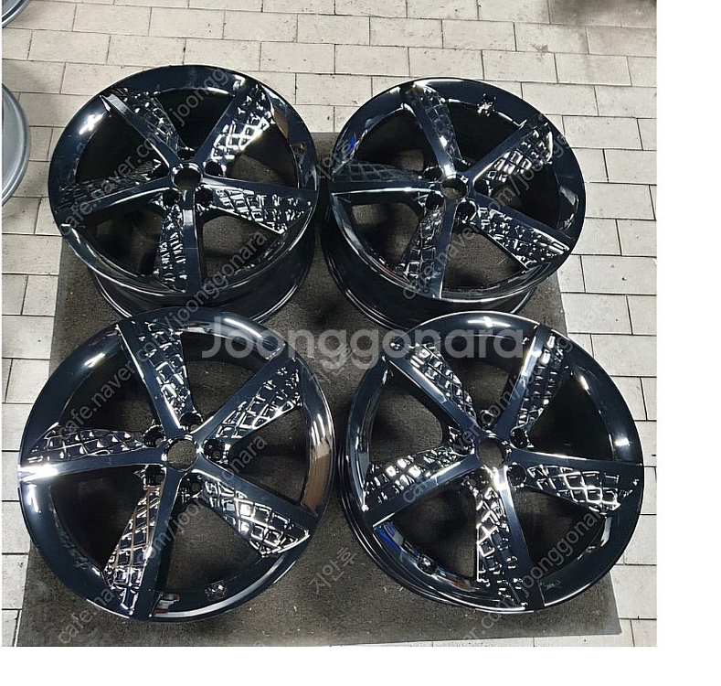 G80 rg3 20인치 스포츠 휠 한대분 4짝 구매합니...--1