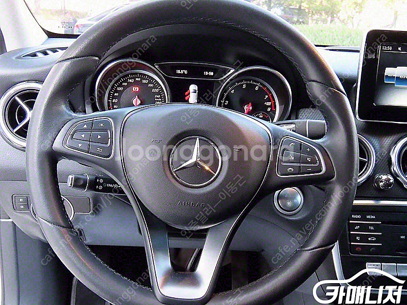 [벤츠]GLA클래스 X156 GLA220 | 2018 | 65,994km년식 | 흰색 | 수원 | 2,080만원--7