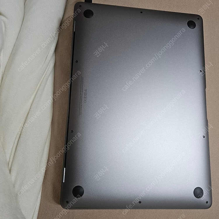 맥북에어 2020 i5 쿼드코어 8gb 풀박스--3