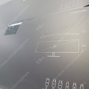 DELL 전문가용 U4025QW 40인치 120hz 미개봉으로 판매합니다.