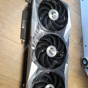 rx6800 그래픽카드 판매합니다.