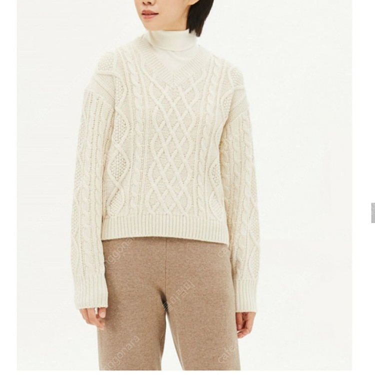 새상품 85) 탑텐 꽈배기 브이넥 니트 아이보리--7