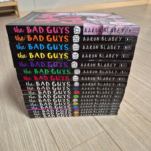 BAD GUYS 원서(정품) 17권 새책수준