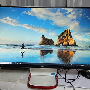 LG 27인치 일체형 PC (펜티엄3805U/16기가램