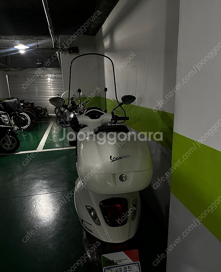 베스파 스프린트s 125cc(블랙에디션)--2