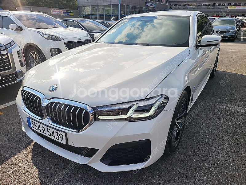 Bmw520i m스포츠 2021년10월등록 무사고--0