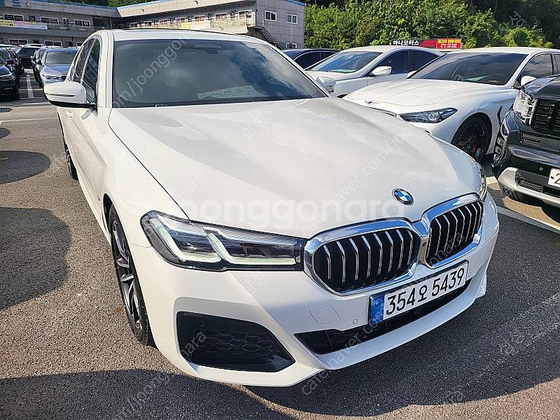 Bmw520i m스포츠 2021년10월등록 무사고--2