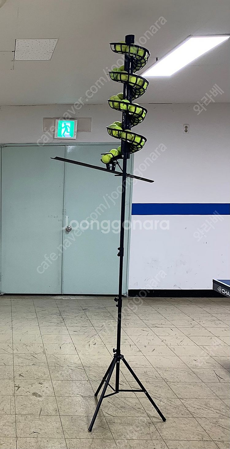 테니스 볼머신 포구기 연습기 (33구) 팝니다--0