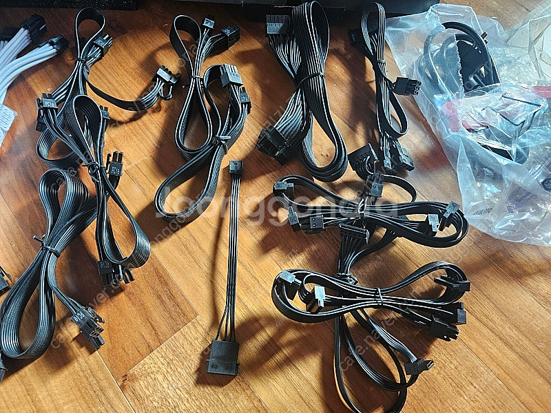 에너맥스 850w 파워 판매합니다.--2