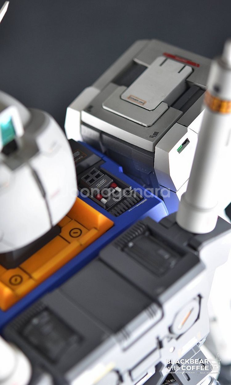 건담 도색완성작 판매합니다 (1/35 방대경 퍼스트)--8