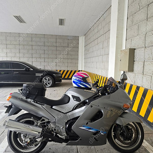 ZZR1100D 팝니다.