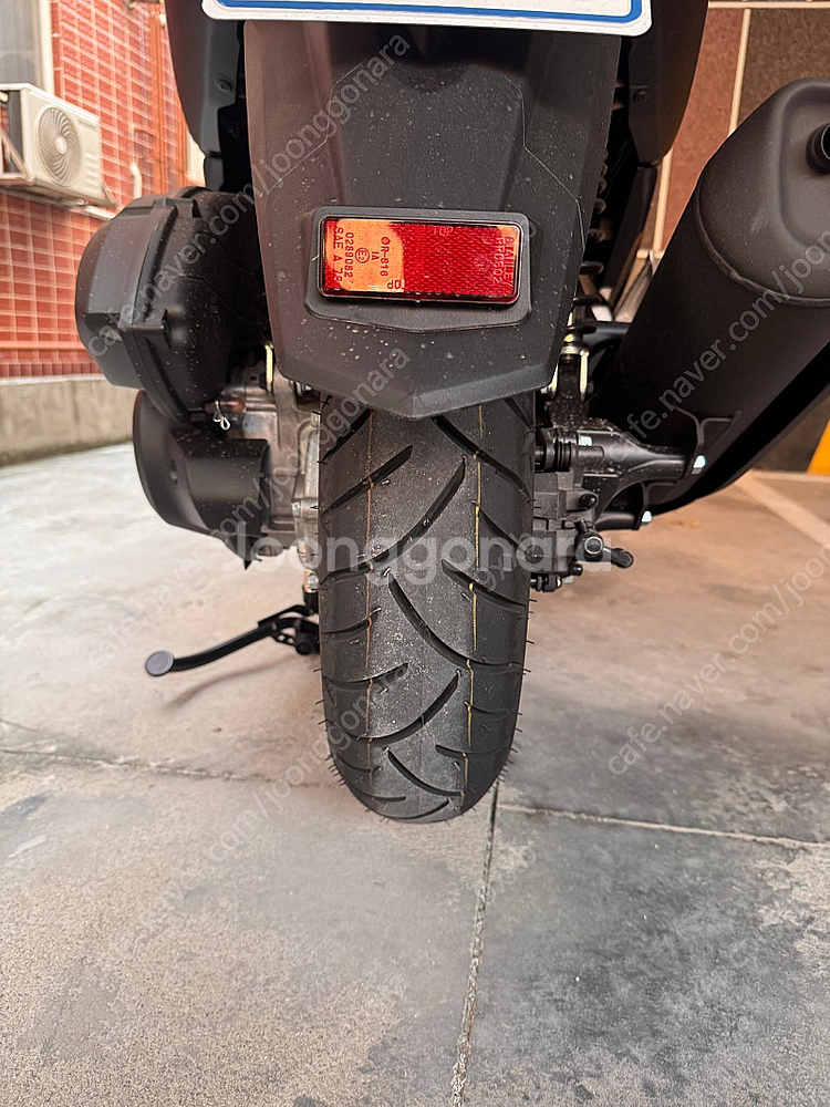 Nmax125 매트블랙 154km 새차팝니다--3