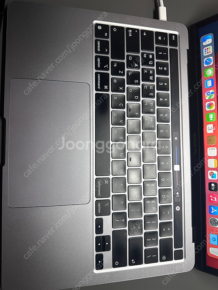 맥북 2020년 13인치 M1칩 램 16GB 용량 25...--5