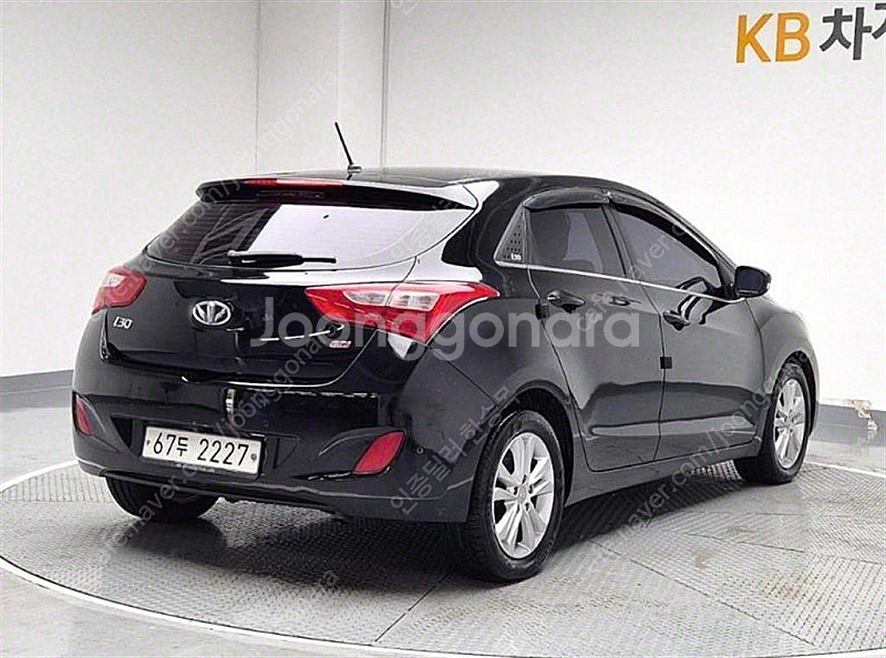 현대뉴 i30 1.6 GDI PYL (5인승)중고차 할...--3