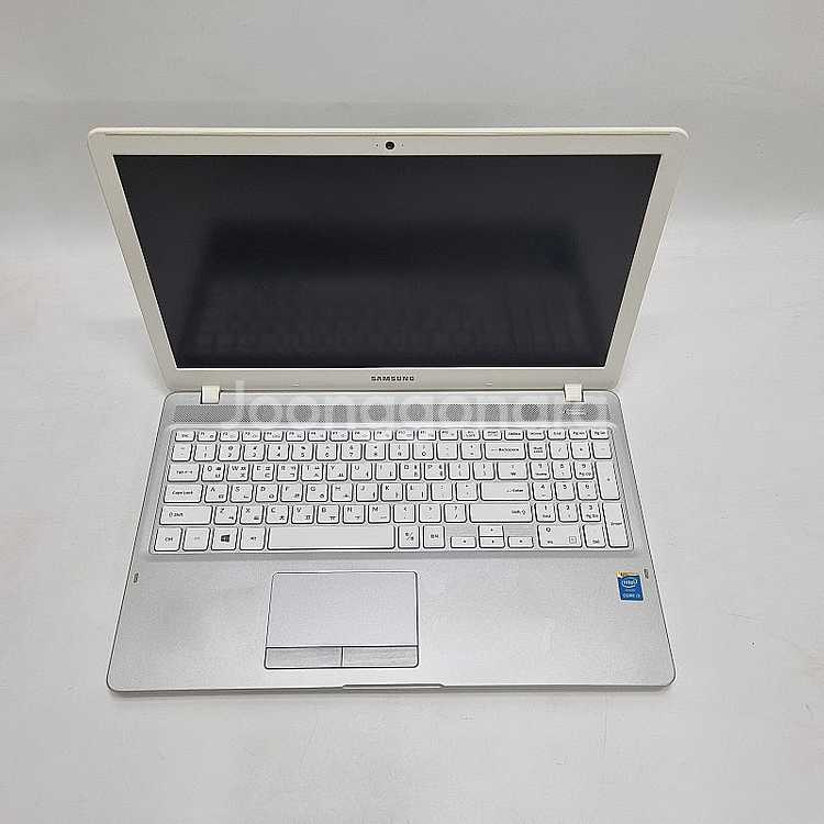 9삼성노트북 인텔Core 15형/큰화면/SSD/화이트--4