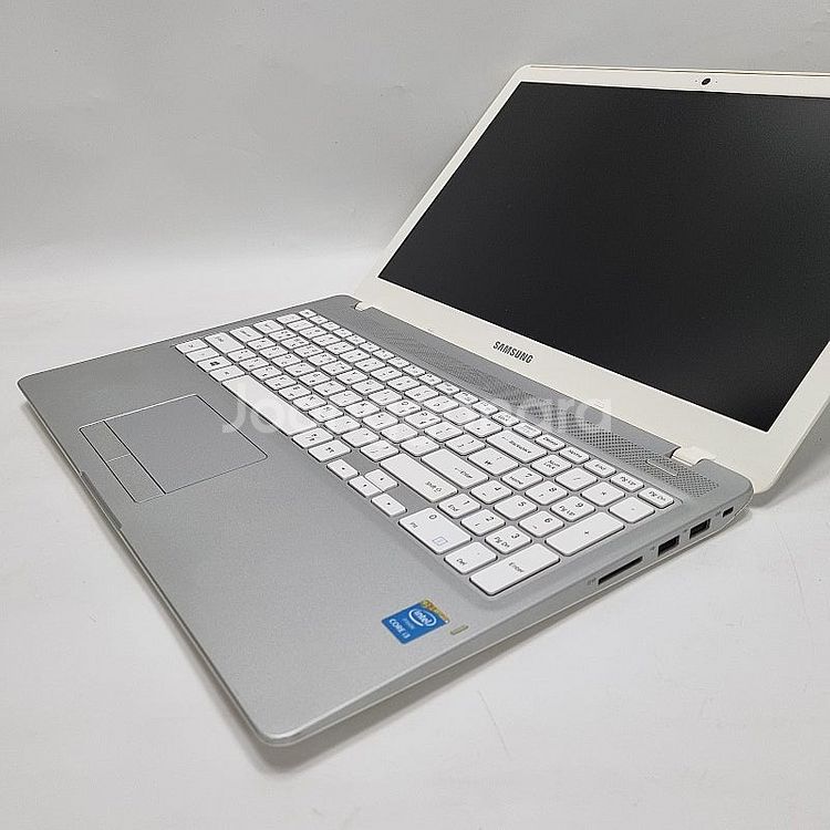 9삼성노트북 인텔Core 15형/큰화면/SSD/화이트--6