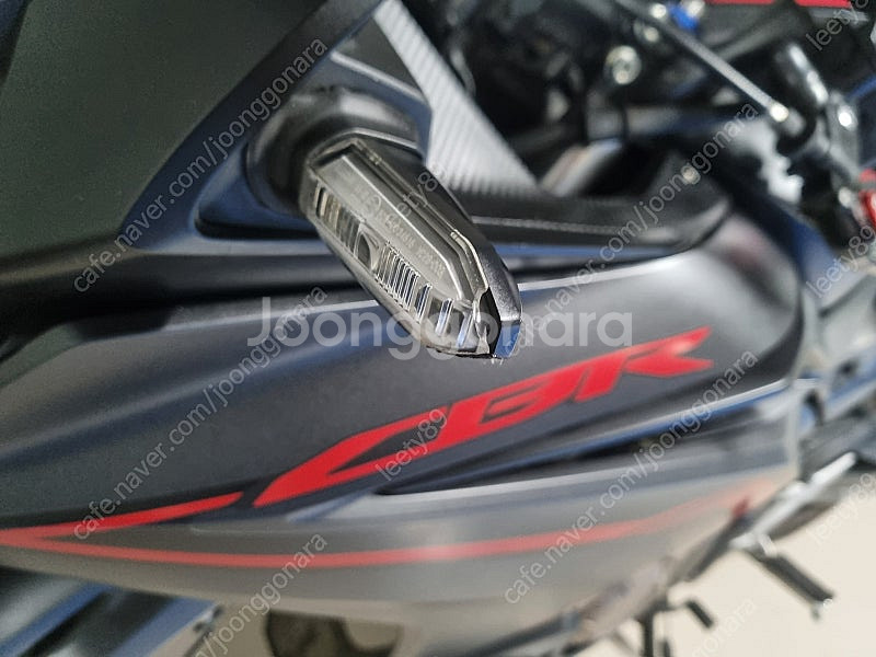 [충남 천안/아산] 혼다 CB125R 바이크 팝니다.--5