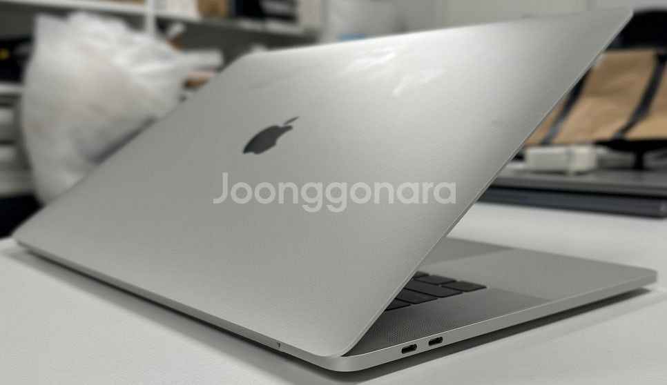 [애플 맥북프로 2019 15인치] i9, 16GB, ...--2