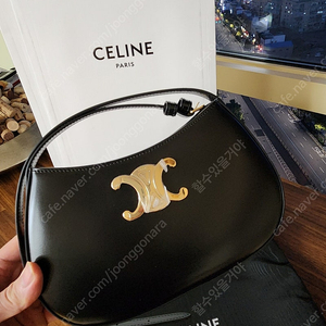 셀린느 CELINE 틸리백 블랙 새제품