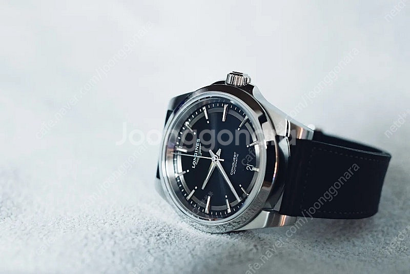 론진 신형 콘퀘스트 38mm 검판--5