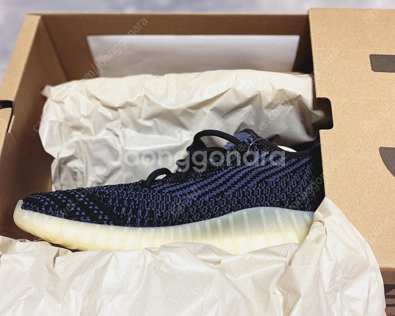 아디다스 이지부스트 350 V2 카본 285--1