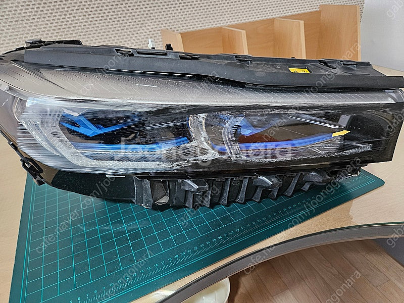 bmw 7시리즈 레이져 라이트 조수석 g12(79467...--0