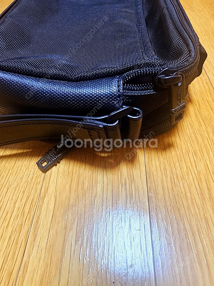 투미 (TUMI) 알파2 클러치 파우치 판매합니다.--4