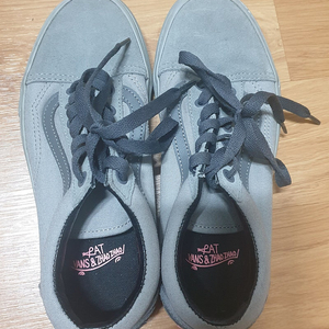 반스 (VANS) 운동화 (사이즈 225 / 230)