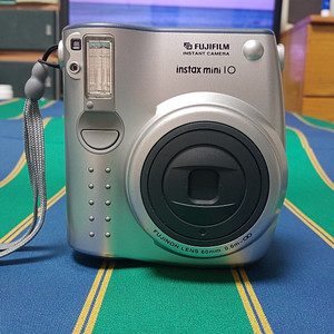 후지필름 인스탁스 미니 instax mini10 즉석 카메라 싸게 팝니다