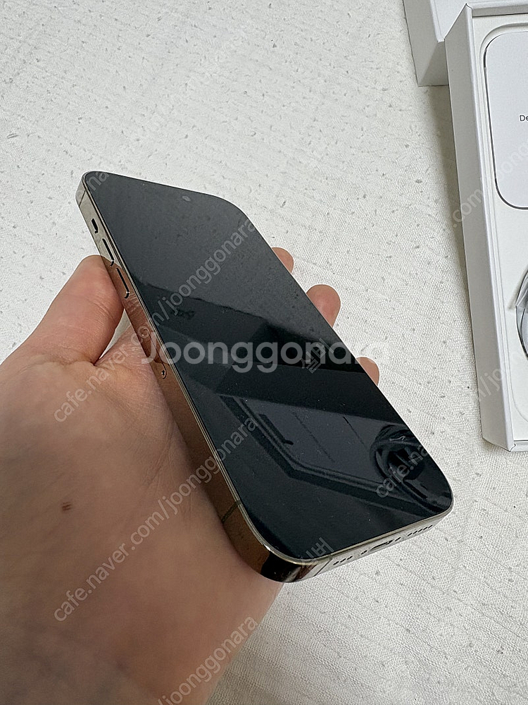 아이폰 14pro 골드 256GB 풀박 S급--3
