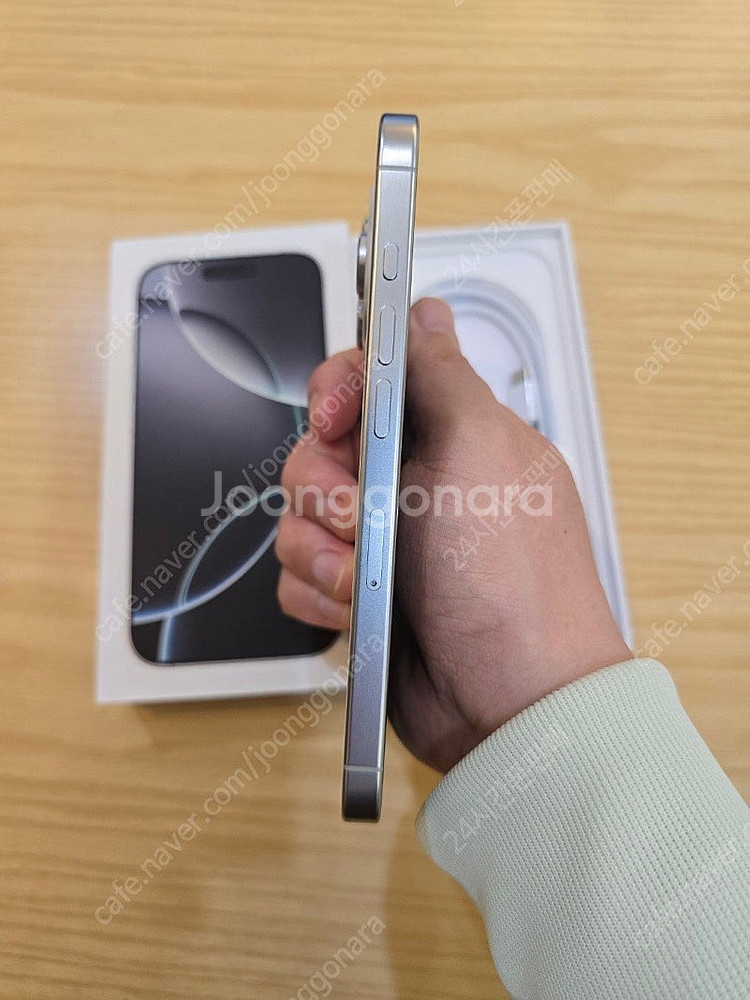 아이폰16프로화이트티타늄512gb 자급제단순개봉미사용폰...--5