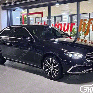 [벤츠]E-클래스 W213 E300e 4MATIC 익스클루시브 | 2021 | 32,463km년식 | 검정색 | 수원 | 5,560만원