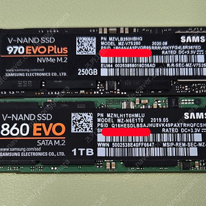 [경기 부천] 삼성 NVME SSD 970 EVO Plus 250기가, M.2 SATA 860 EVO 1테라 팝니다.