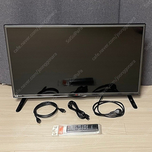 LG 32인치 LED TV (액정 새것으로 교체 후 미사용 보관)