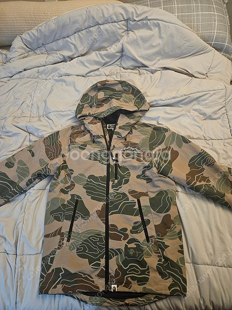 bape 베이프 ASNKA 바람막이 S 판매합니다--0