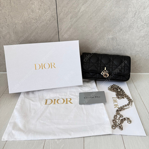 디올(DIOR) 미니백 팝니다!!