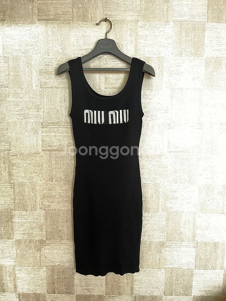 미우미우 신상 니트 원피스../자크뮈스--0