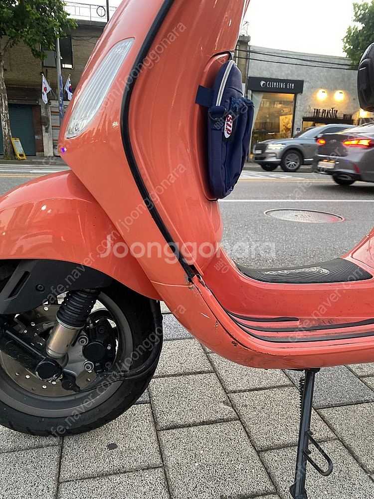베스파 vespa lx 125 핑크 코랄 스쿠터 판매--6