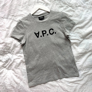 A.P.C. 아페쎄 VPC 벨벳 로고 반팔 티셔츠 그레이 S사이즈