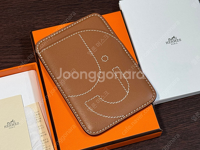 에르메스 “코끼리” MagSafe 카드 홀더--0