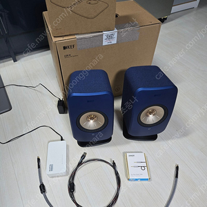 KEF LSX2 블루 스피커 + P1 스피커 받침대 판매합니다